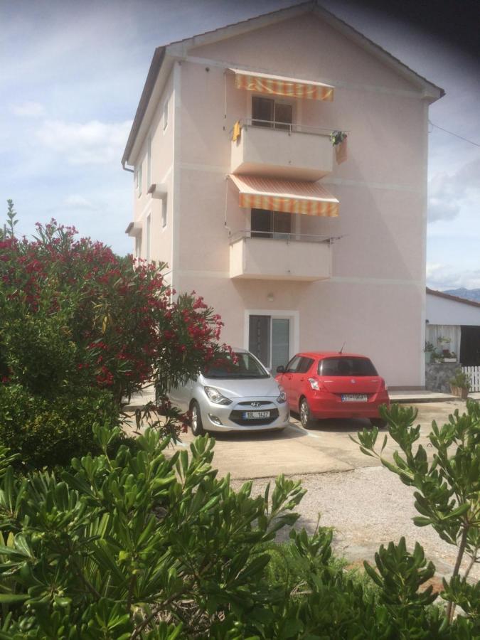 Botic Apartments Šilo Dış mekan fotoğraf
